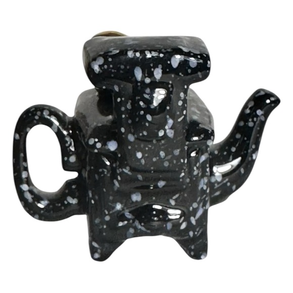 Bundle of 4 Tiny Cardew Teapots - Picture 12 of 15